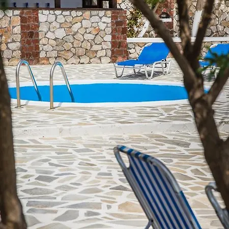 Olympia Hotel 3*