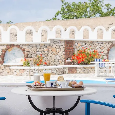 Olympia Karterados (Santorini)