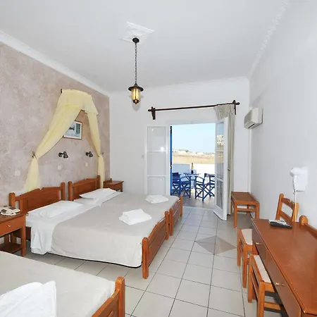 Olympia Otel Karterados (Santorini)